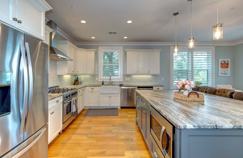 Isle of Palms House | 4202 Palm Blvd.- 7 bedrooms, pool, putting green, Ocean side of Palm Blvd.