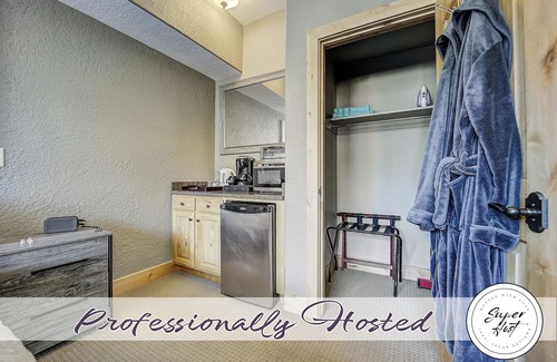 Park City Apartment | 425A Mountain Getaway King Suite w/jetted tub pool hot tub gym @ Canyons Village