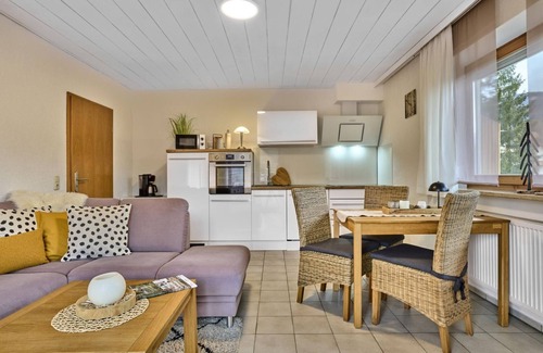 Silberberg Apartment | 42qm große, gemütlich eingerichtete FeWo mit eigenem Balkon