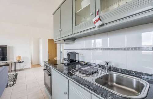 Magny-les-Hameaux Apartment | 44 m2 air-conditioned apartment with terrace not overlooked