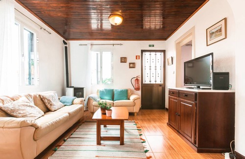 Sao Jorge Cottage | 44 m² Cabin ∙ 3 bedrooms ∙ 6 guests