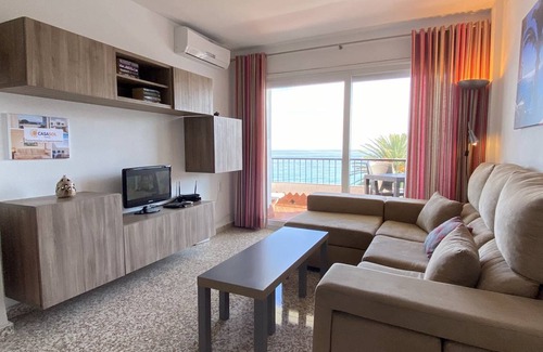 Nerja City Centre Apartment | 45 m² Apartment ∙ 1 bedroom ∙ 2 guests