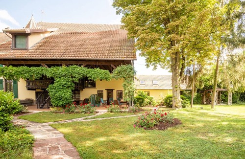 Hessenheim House | 47 m² House ∙ 1 bedroom ∙ 2 guests