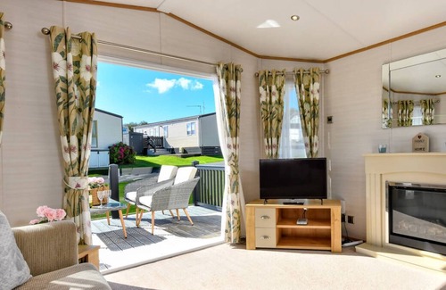 Mynytho Ski Chalet | 48 Crugan in the beautiful Pwllheli