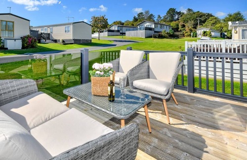 Mynytho Ski Chalet | 48 Crugan in the beautiful Pwllheli
