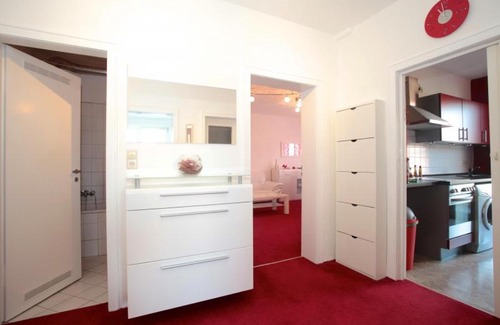 Vahrenwald House | 4893 Private Room 1 Person