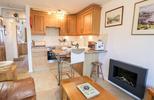 Borth-y-Gest Cottage | 48A South Snowdon Wharf