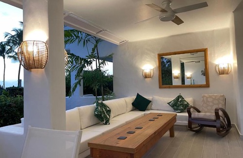 Porters Apartment | 49 Steps - Glitter Bay, St James