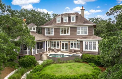 West Beach House | 498 Old Dock Road by Akers Ellis Rentals