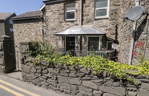 Barmouth Cottage | 4A Victoria Place