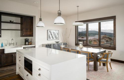 Big Sky House | 4B Lodgeside by Moonlight Basin Lodging
