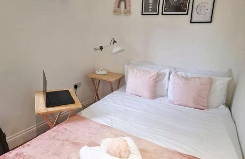 Ladywell House | 4bed 3bath 8min to London Bridge