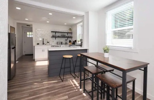 Ogden House | 4BR Home, 3min to dtwn, hiking, 30 min to MTNs/Ski