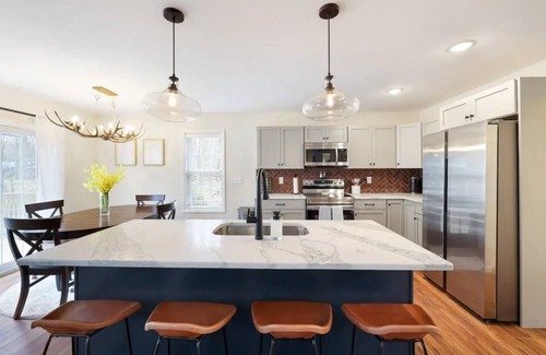 Pocono Summit House | 4BR Oasis w/Hot Tub, Sauna, Game Room & Firepit