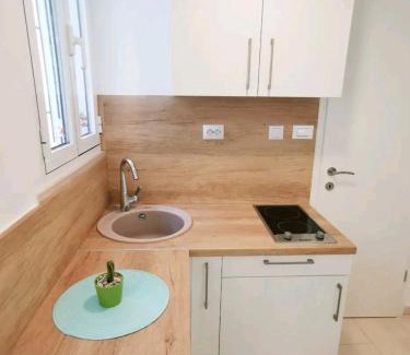 Lapad Apartment | 4M studios Above Sunset Beach