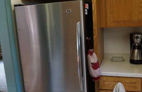Wells House | 4Season home/dog friendly/no added cleaning fees/plenty of parking/fire pit