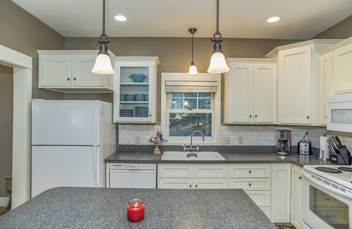 Benchmark House | 5 acres in the Heart of the Beautiful Black Hills Minutes Away From ATV Trails