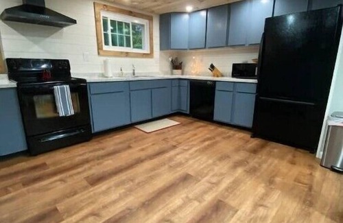 Newcomb House | 5 Bdrm in High Peaks region of the Adirondacks