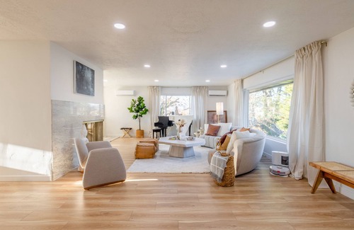 Olympus Cove House | 5 Bed Mountain Mansion: Theater, Gym, Sauna, Sonos