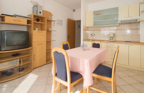 Brna House | 5 bedroom amazing home in Brna