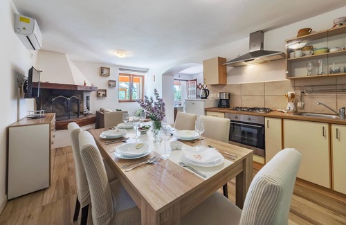 Salakovci House | 5 bedroom awesome home in Labin