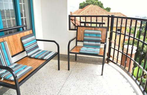 Kampala House | 5 Bedroom Holiday Home in Kigo, off Entebbe Expressway
