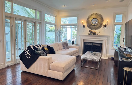 Corona del Mar Villa | 5-bedroom in Newport Beach，the High quality, convenient and very comfortable;