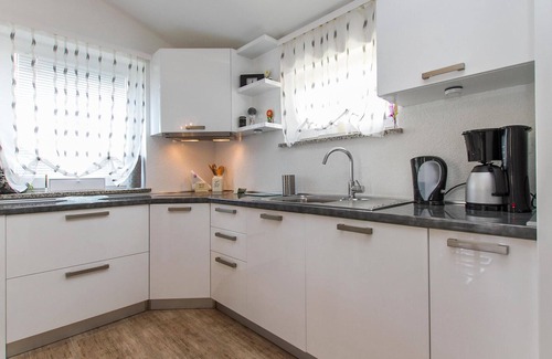 Nedescina House | 5 bedroom stunning home in Nedescina
