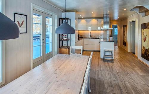 Rauland House | 5 Bedroom Stunning Home In Rauland