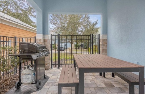 Reunion House | 5 Bedrooms/5.5 Bathrooms/Reunion (1492 FC)