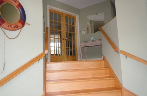 Loveladies House | 5 BRs, Hot Tub Roof Top, 2nd off the Ocean.