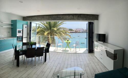 Arrecife Apartment | 5* Charco loft