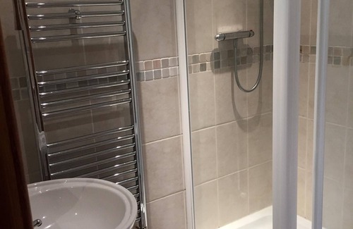 Malltraeth Cottage | 5 Glantraeth Farm Cottage, pet friendly near Malltraeth