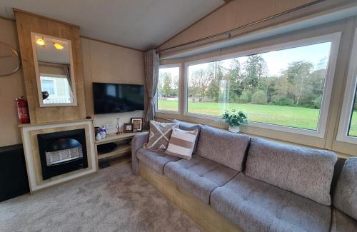 Beattock Other | 5 lochview