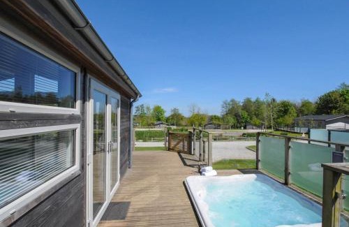 Dobwalls House | 5 Meadow Retreat