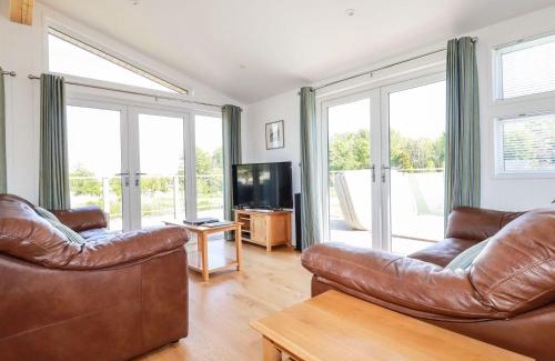 Dobwalls House | 5 Meadow Retreat