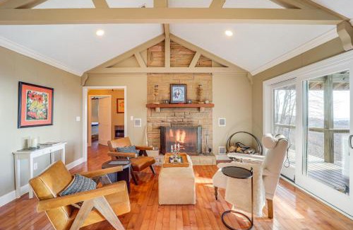 Blowing Rock House | 5 Mi to Dtwn Pet-Friendly Gem in Blowing Rock!