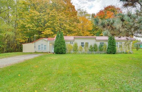 Westfield Cottage | 5 Mi to Lake Erie Access: Quiet Cottage w/Yard!