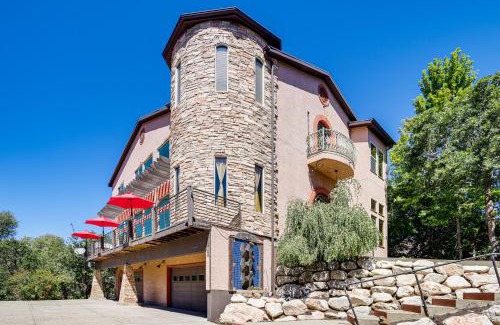 Wolf Creek House | 5 Mi to Powder Mtn Multi-Level Charmer with Hot Tub