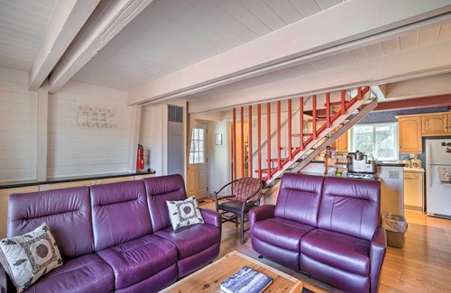 Big Bear City Cottage | 5 Mi to Snow Summit: Cabin w/Deck & Fireplace