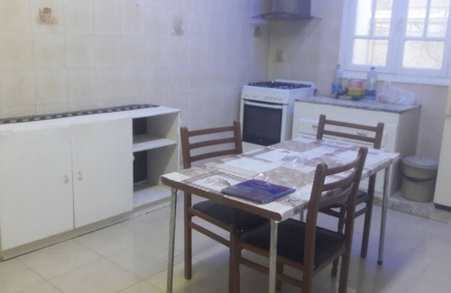 Cite El Khadra House | 5 min from airport, near metro, Olympic-size swimming pool, fitness trail.