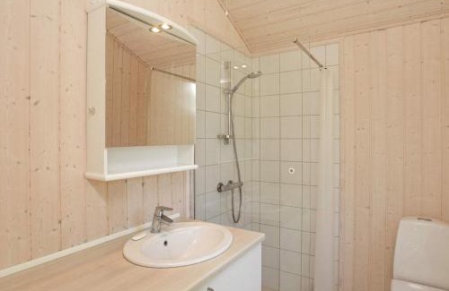 Marielyst House | 5 person holiday home in Væggerløse