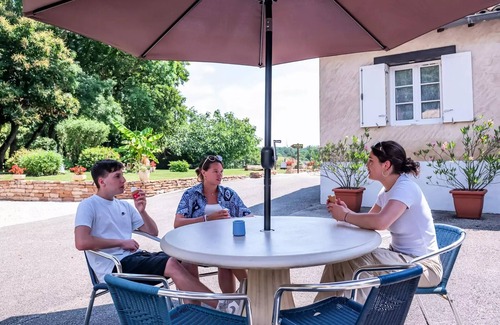 Arbigny Apartment | 5-person Safari room