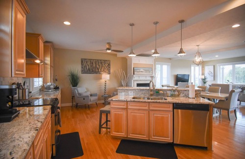 Buckroe Beach House | 5-Star Luxe private 2700sq ft retreat half acre w breathtaking views of Beach.