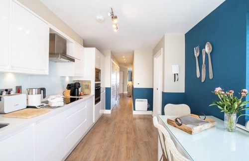 Seahouses Apartment | 5 star Tourist Board rating alongside award winning Bamburgh beach.