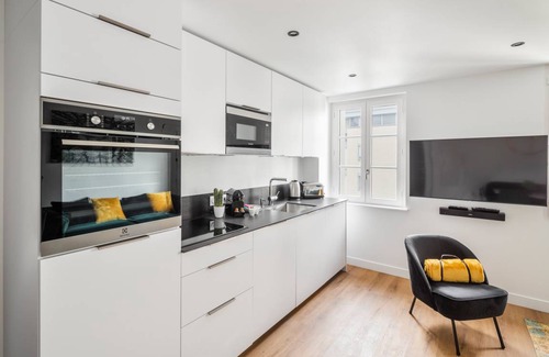 Dinan - Saint-Malo Apartment | 50 m² Apartment ∙ 2 bedrooms ∙ 4 guests