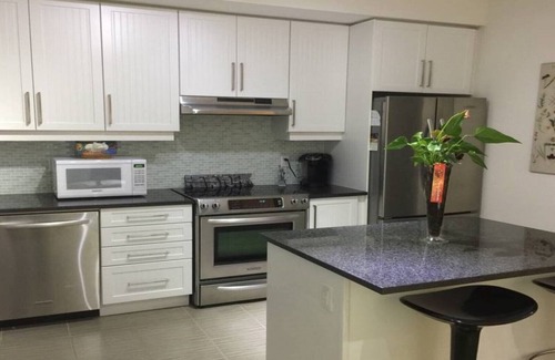 Mississauga Valleys Condo | 50% monthly discount on 2Bed luxury condo with 2 Free parking/patio