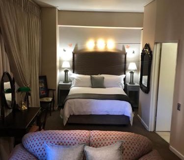 Downtown Johannesburg Apartment | 504 Mapungubwe Hotel