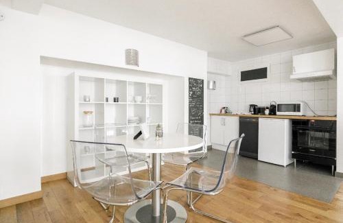 Saint-Merri Apartment | 50m2 rue rambuteau/Pompidou/Marais/Hôtel de Ville