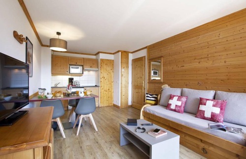 Praz-sur-Arly Apartment | 51 m² Apartment ∙ 3 bedrooms ∙ 8 guests